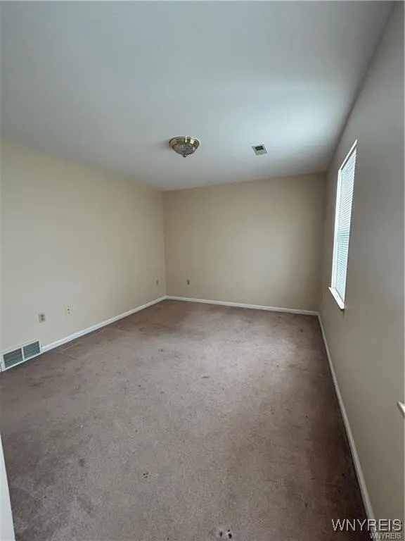 2755 North Forest Road C, Amherst, New York 14068, Amherst, New York 14068, 2 Bedrooms Bedrooms, 4 Rooms Rooms,2 BathroomsBathrooms,Residential Lease,Closed,2755 North Forest Road C, Amherst, New York 14068,0,B1645318