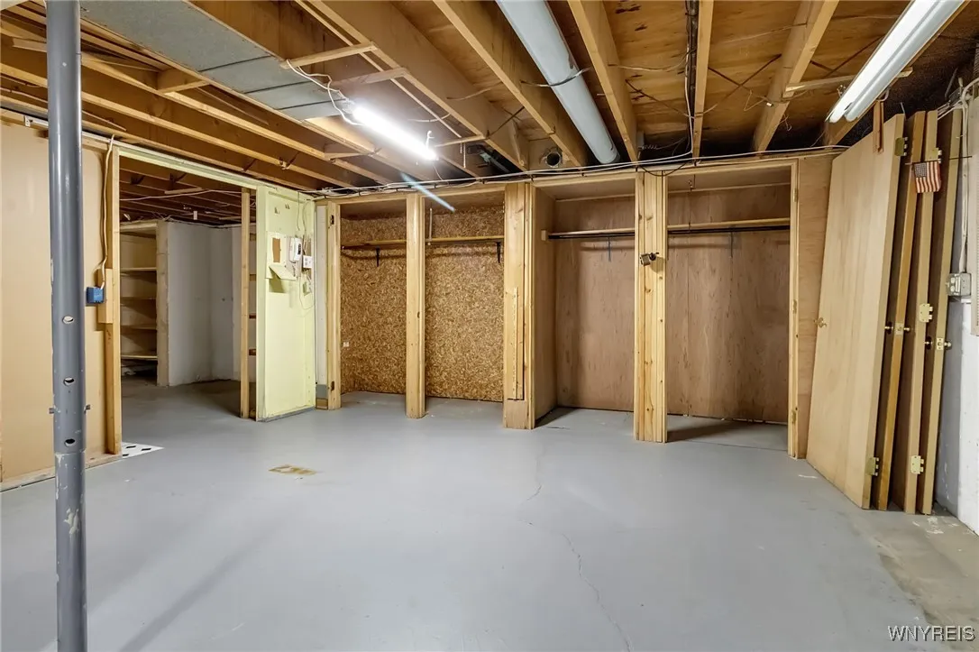 40 Dale Drive, Tonawanda, New York 14150, Tonawanda, New York 14150, 3 Bedrooms Bedrooms, 8 Rooms Rooms,3 BathroomsBathrooms,Residential,For Sale,40 Dale Drive, Tonawanda, New York 14150,0,B1645243