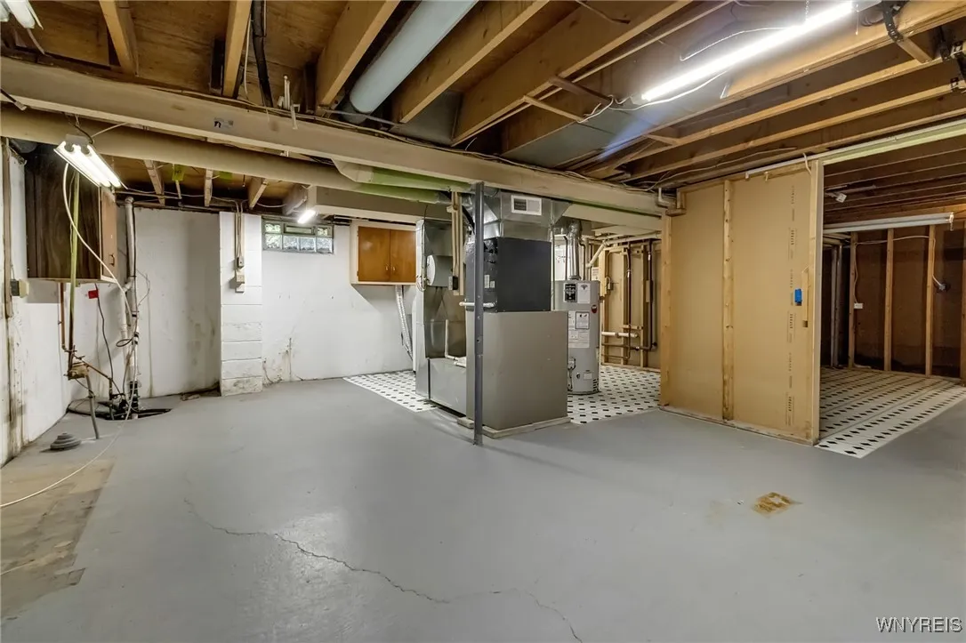 40 Dale Drive, Tonawanda, New York 14150, Tonawanda, New York 14150, 3 Bedrooms Bedrooms, 8 Rooms Rooms,3 BathroomsBathrooms,Residential,For Sale,40 Dale Drive, Tonawanda, New York 14150,0,B1645243