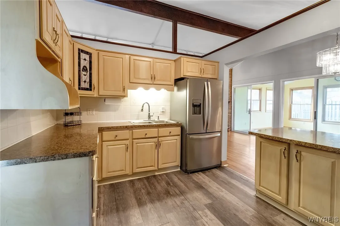 40 Dale Drive, Tonawanda, New York 14150, Tonawanda, New York 14150, 3 Bedrooms Bedrooms, 8 Rooms Rooms,3 BathroomsBathrooms,Residential,For Sale,40 Dale Drive, Tonawanda, New York 14150,0,B1645243