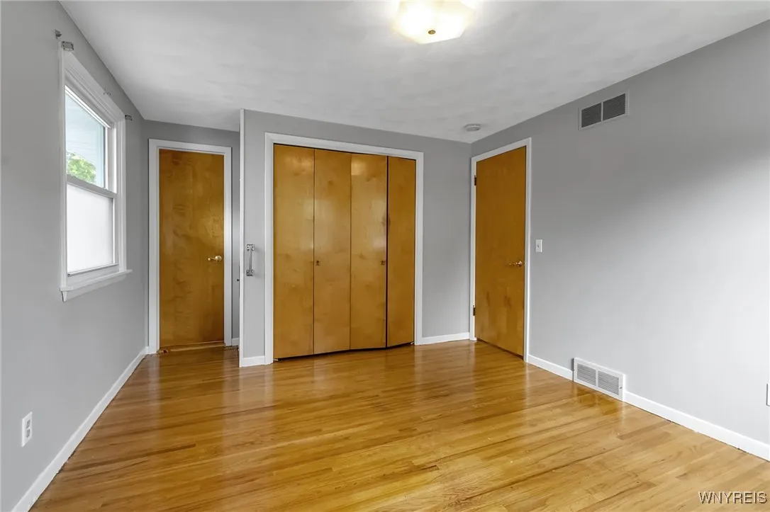 40 Dale Drive, Tonawanda, New York 14150, Tonawanda, New York 14150, 3 Bedrooms Bedrooms, 8 Rooms Rooms,3 BathroomsBathrooms,Residential,For Sale,40 Dale Drive, Tonawanda, New York 14150,0,B1645243