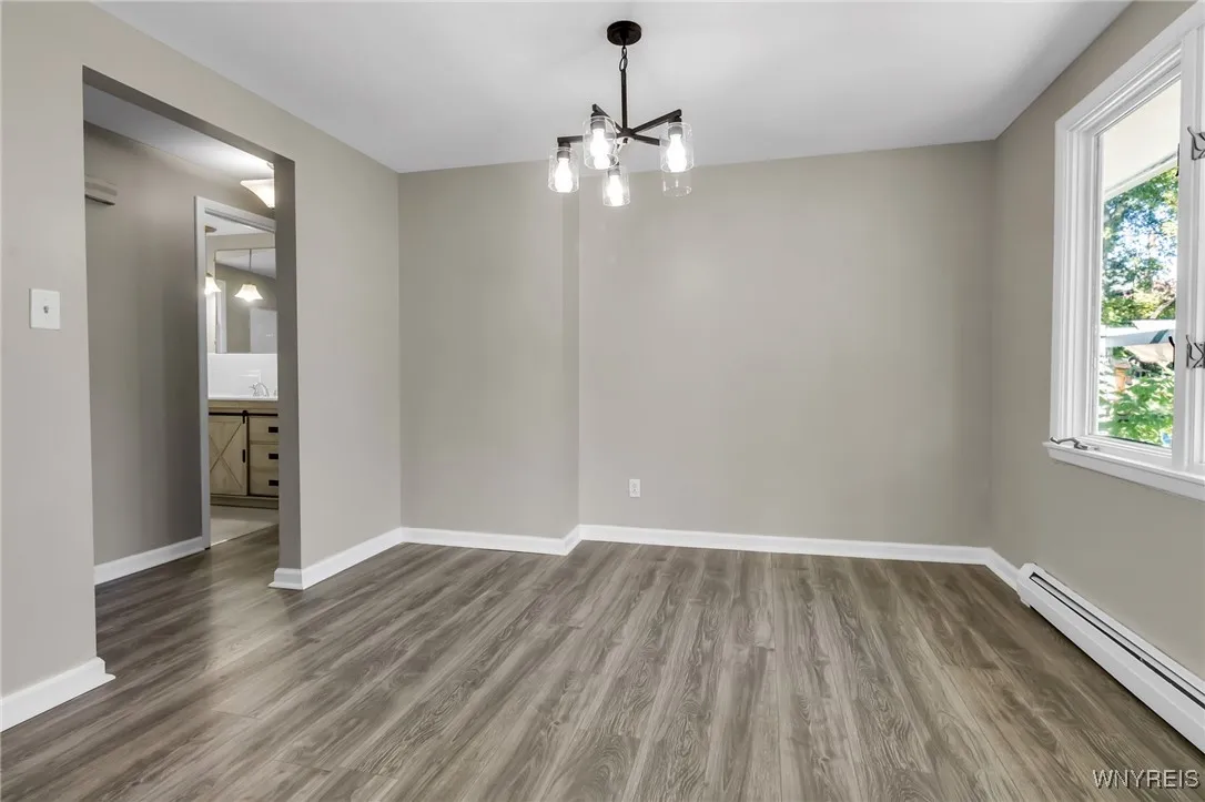 59 Lexington Terrace, Amherst, New York 14226, Amherst, New York 14226, 2 Bedrooms Bedrooms, 5 Rooms Rooms,1 BathroomBathrooms,Residential,For Sale,59 Lexington Terrace, Amherst, New York 14226,0,B1645302