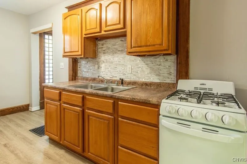 317 Clay Street, Watertown City, New York 13601, Watertown City, New York 13601, 4 Bedrooms Bedrooms, ,Multi Family,For Sale,317 Clay Street, Watertown City, New York 13601,0,S1645263