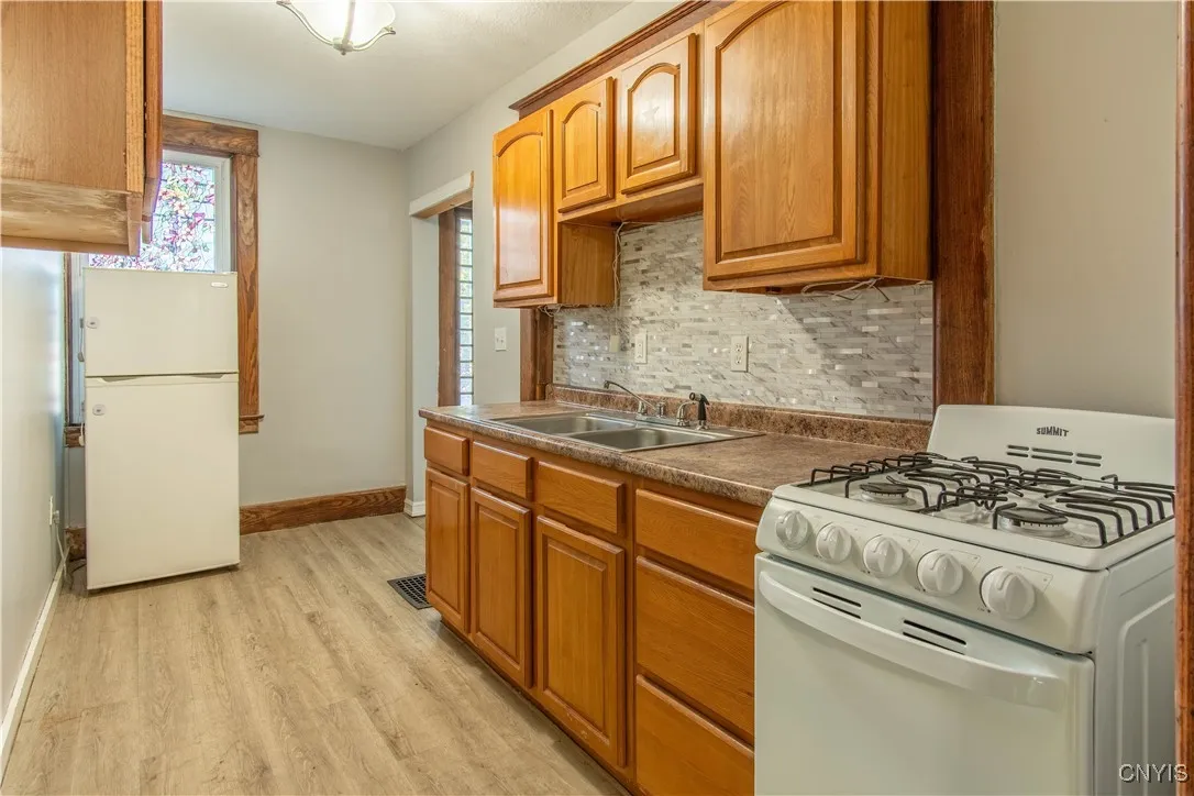 317 Clay Street, Watertown City, New York 13601, Watertown City, New York 13601, 4 Bedrooms Bedrooms, ,Multi Family,For Sale,317 Clay Street, Watertown City, New York 13601,0,S1645263