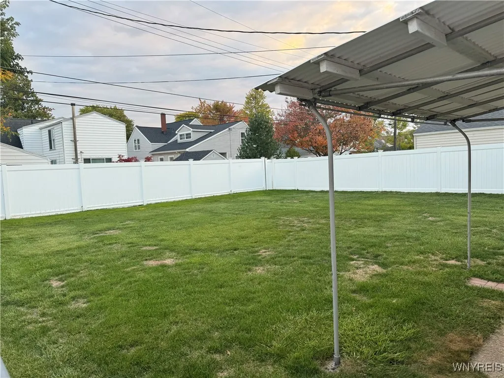 71 Moore Avenue, Tonawanda, New York 14223, Tonawanda, New York 14223, 3 Bedrooms Bedrooms, 6 Rooms Rooms,1 BathroomBathrooms,Residential,Closed,71 Moore Avenue, Tonawanda, New York 14223,0,B1644976