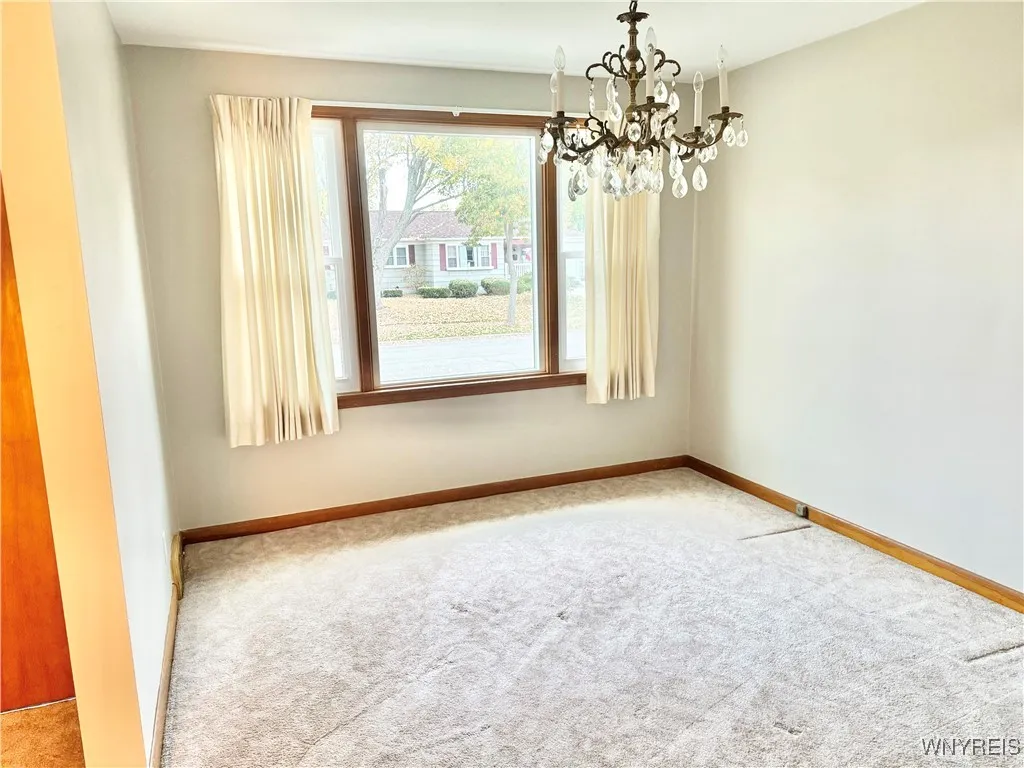 71 Moore Avenue, Tonawanda, New York 14223, Tonawanda, New York 14223, 3 Bedrooms Bedrooms, 6 Rooms Rooms,1 BathroomBathrooms,Residential,Closed,71 Moore Avenue, Tonawanda, New York 14223,0,B1644976