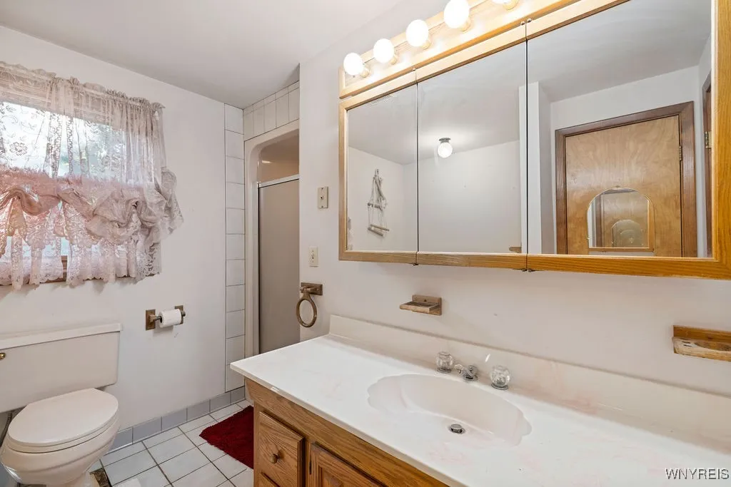 3210 Woodland Avenue, Niagara, New York 14304, Niagara, New York 14304, 3 Bedrooms Bedrooms, 8 Rooms Rooms,2 BathroomsBathrooms,Residential,For Sale,3210 Woodland Avenue, Niagara, New York 14304,0,B1645068