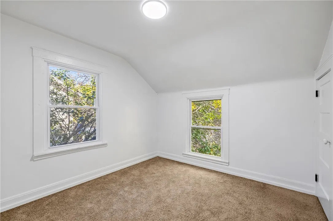 609 24th Street, Niagara Falls, New York 14301, Niagara Falls, New York 14301, 4 Bedrooms Bedrooms, ,2 BathroomsBathrooms,Residential,For Sale,609 24th Street, Niagara Falls, New York 14301,0,R1644478