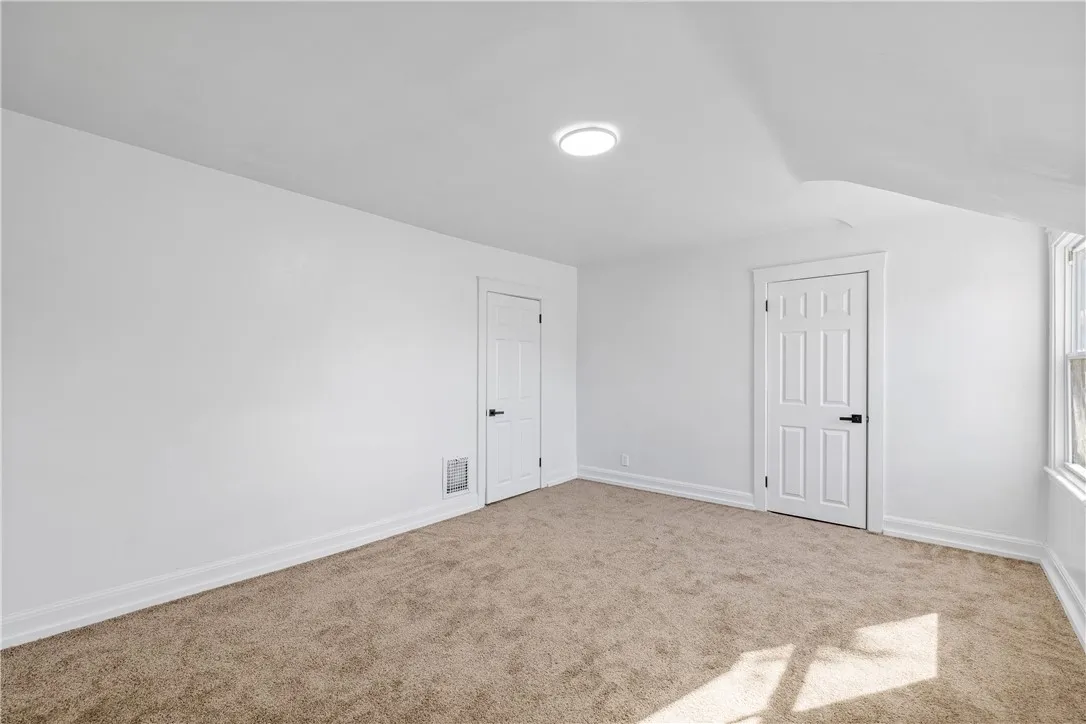 609 24th Street, Niagara Falls, New York 14301, Niagara Falls, New York 14301, 4 Bedrooms Bedrooms, ,2 BathroomsBathrooms,Residential,For Sale,609 24th Street, Niagara Falls, New York 14301,0,R1644478