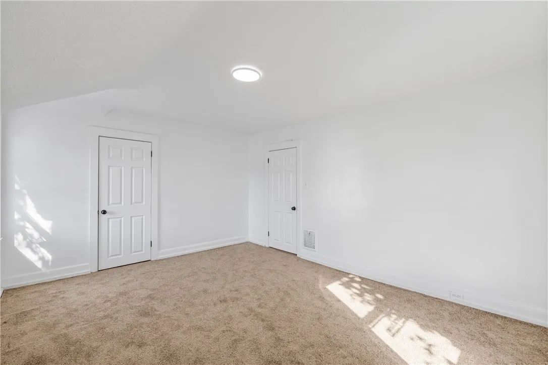 609 24th Street, Niagara Falls, New York 14301, Niagara Falls, New York 14301, 4 Bedrooms Bedrooms, ,2 BathroomsBathrooms,Residential,For Sale,609 24th Street, Niagara Falls, New York 14301,0,R1644478