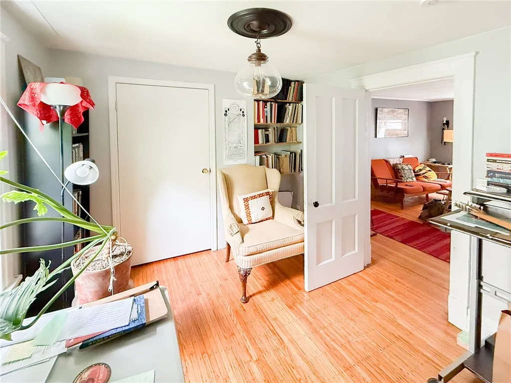 817 Meigs Street, Rochester, New York 14620, Rochester, New York 14620, 4 Bedrooms Bedrooms, ,2 BathroomsBathrooms,Residential,For Sale,817 Meigs Street, Rochester, New York 14620,0,R1644830