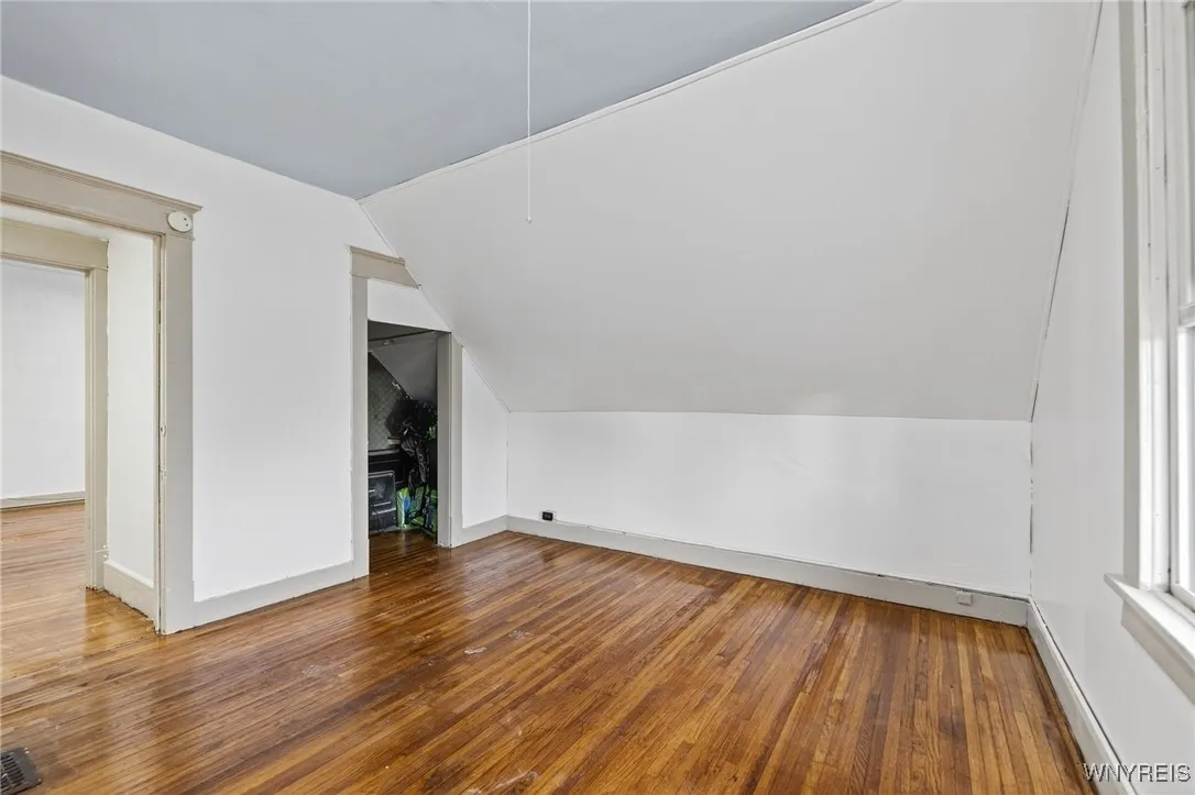 22 Schreck Avenue, Buffalo, New York 14215, Buffalo, New York 14215, 4 Bedrooms Bedrooms, 6 Rooms Rooms,1 BathroomBathrooms,Residential,For Sale,22 Schreck Avenue, Buffalo, New York 14215,0,B1645349