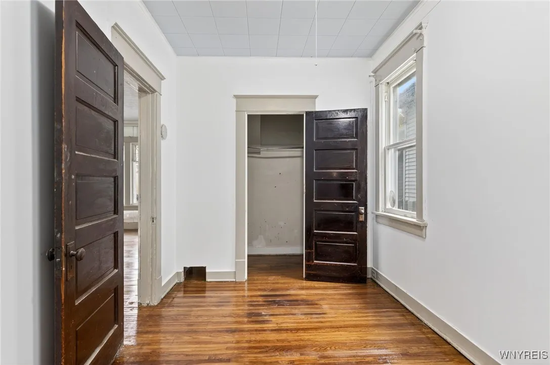 22 Schreck Avenue, Buffalo, New York 14215, Buffalo, New York 14215, 4 Bedrooms Bedrooms, 6 Rooms Rooms,1 BathroomBathrooms,Residential,For Sale,22 Schreck Avenue, Buffalo, New York 14215,0,B1645349