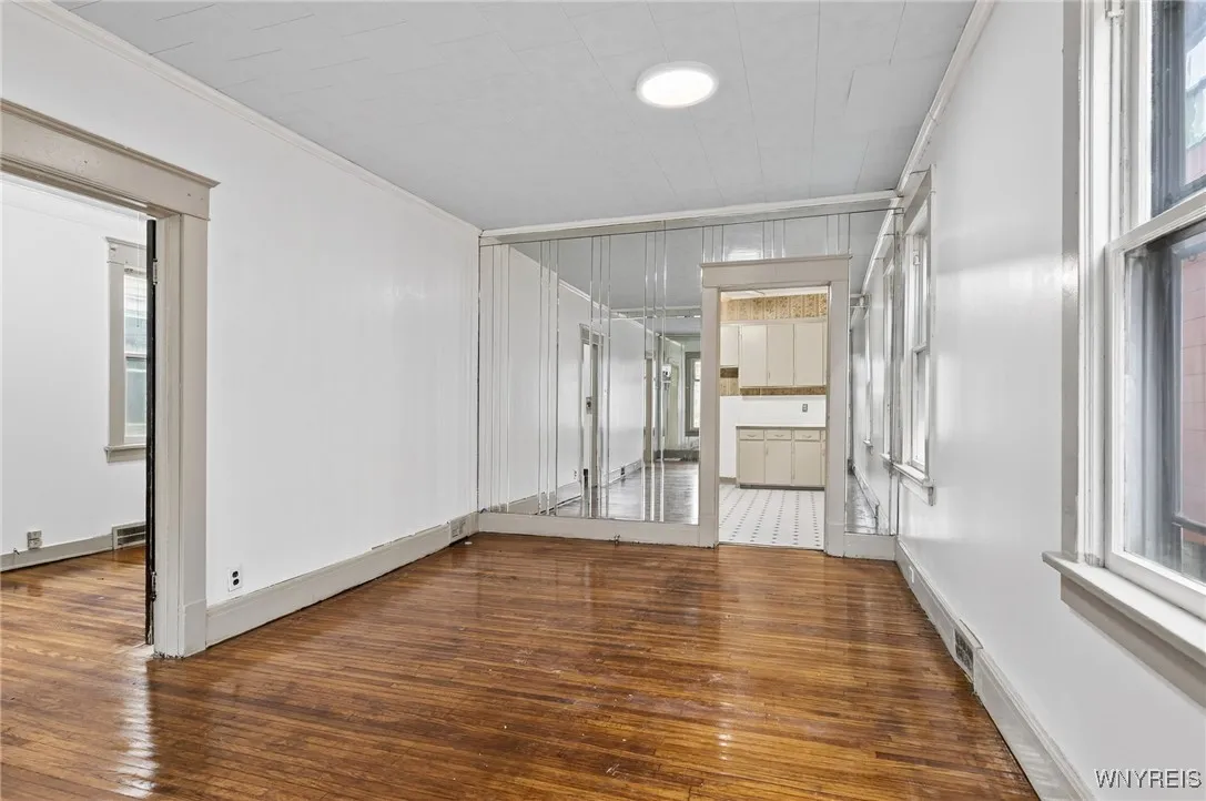 22 Schreck Avenue, Buffalo, New York 14215, Buffalo, New York 14215, 4 Bedrooms Bedrooms, 6 Rooms Rooms,1 BathroomBathrooms,Residential,For Sale,22 Schreck Avenue, Buffalo, New York 14215,0,B1645349