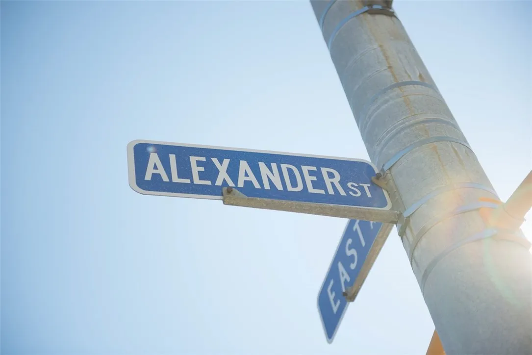 300 Alexander is located on the southeast corner of Alexander Street & East Avenue