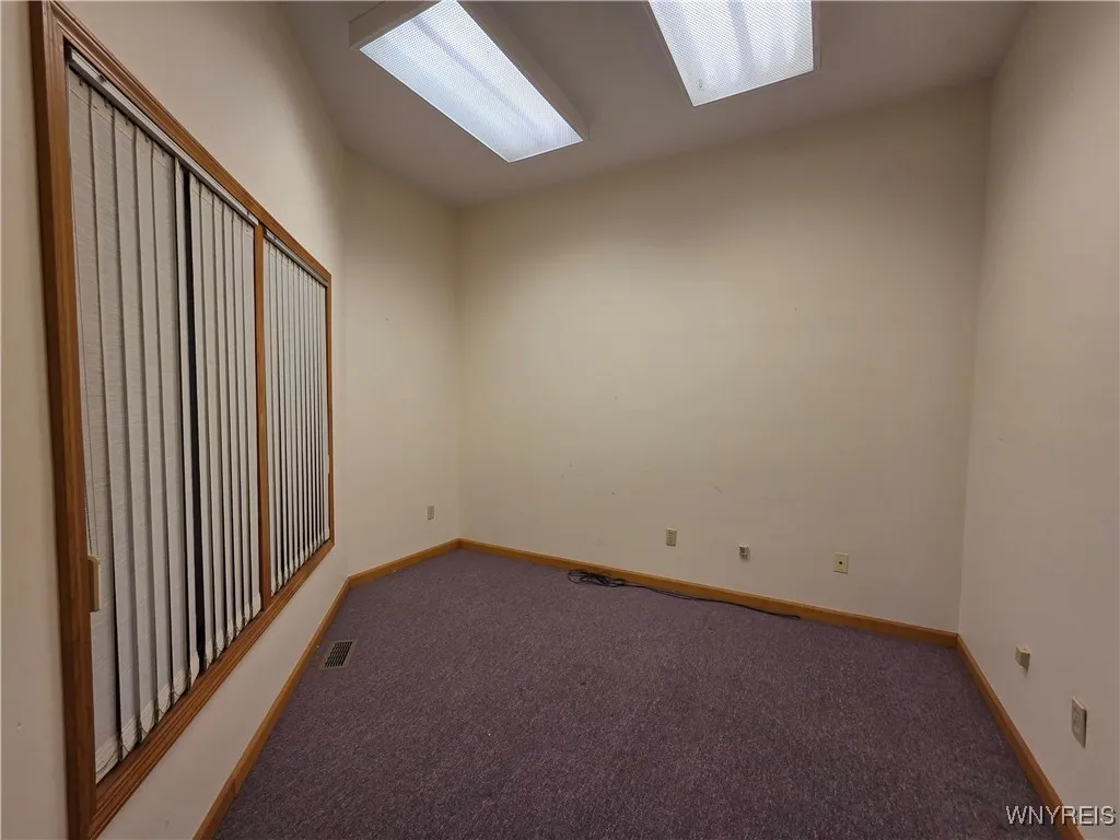 109 North Main Lower Street, Albion, New York 1441, Albion, New York 14411, 5 Rooms Rooms,Commercial Lease,For Rent,109 North Main Lower Street, Albion, New York 1441,0,B1645371