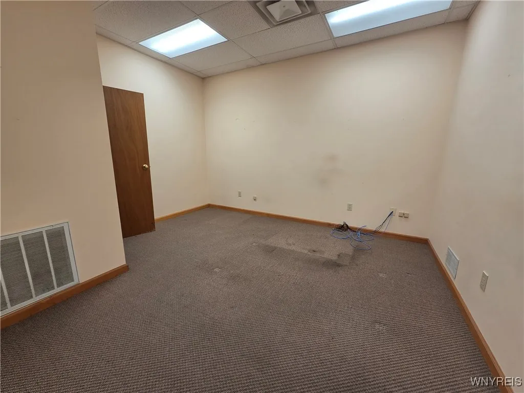 109 North Main Lower Street, Albion, New York 1441, Albion, New York 14411, 5 Rooms Rooms,Commercial Lease,For Rent,109 North Main Lower Street, Albion, New York 1441,0,B1645371