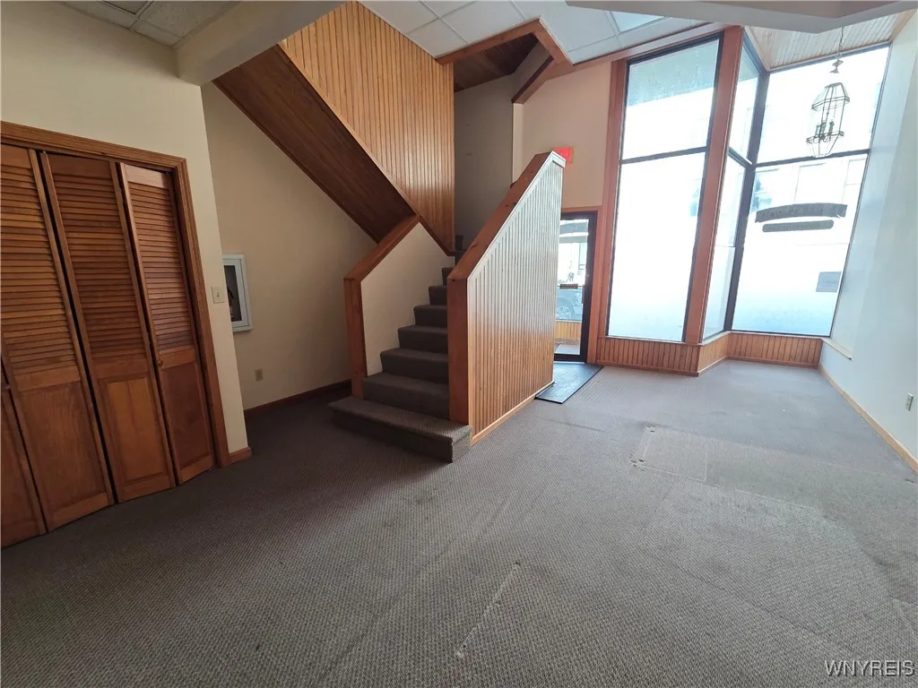 109 North Main Lower Street, Albion, New York 1441, Albion, New York 14411, 5 Rooms Rooms,Commercial Lease,For Rent,109 North Main Lower Street, Albion, New York 1441,0,B1645371