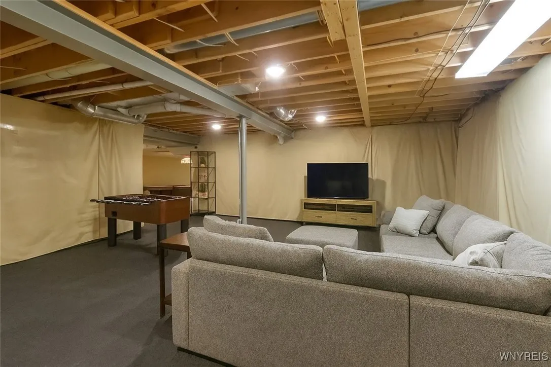 51 San Rafael Court, Amherst, New York 14051, Amherst, New York 14051, 4 Bedrooms Bedrooms, 9 Rooms Rooms,2 BathroomsBathrooms,Residential,Closed,51 San Rafael Court, Amherst, New York 14051,0,B1644965