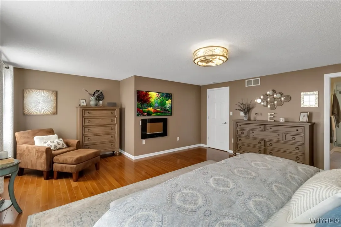 51 San Rafael Court, Amherst, New York 14051, Amherst, New York 14051, 4 Bedrooms Bedrooms, 9 Rooms Rooms,2 BathroomsBathrooms,Residential,Closed,51 San Rafael Court, Amherst, New York 14051,0,B1644965