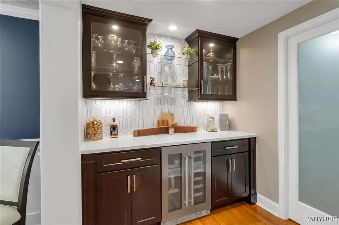51 San Rafael Court, Amherst, New York 14051, Amherst, New York 14051, 4 Bedrooms Bedrooms, 9 Rooms Rooms,2 BathroomsBathrooms,Residential,Closed,51 San Rafael Court, Amherst, New York 14051,0,B1644965