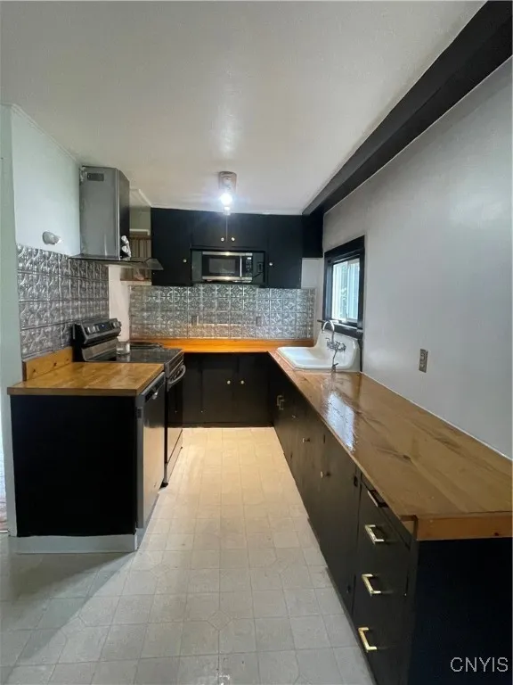 2139 Damon Road, Cazenovia, New York 13122, Cazenovia, New York 13122, 3 Bedrooms Bedrooms, 7 Rooms Rooms,1 BathroomBathrooms,Residential,For Sale,2139 Damon Road, Cazenovia, New York 13122,0,S1644589