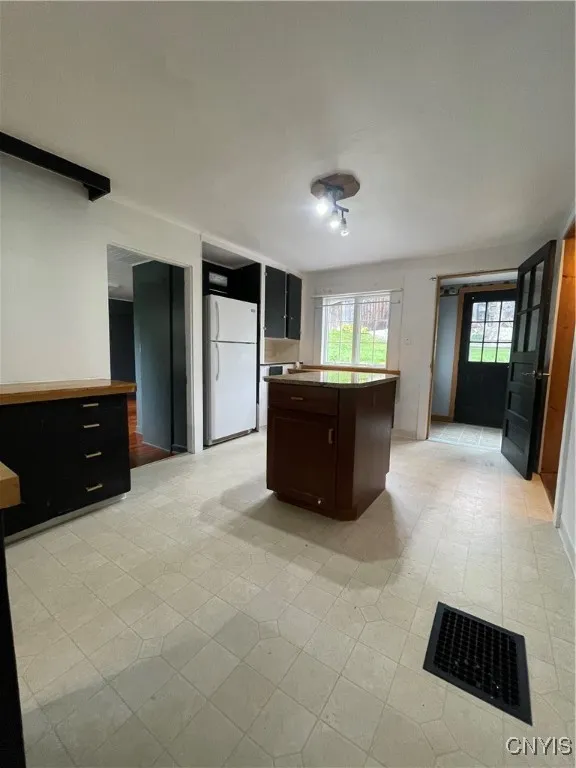 2139 Damon Road, Cazenovia, New York 13122, Cazenovia, New York 13122, 3 Bedrooms Bedrooms, 7 Rooms Rooms,1 BathroomBathrooms,Residential,For Sale,2139 Damon Road, Cazenovia, New York 13122,0,S1644589