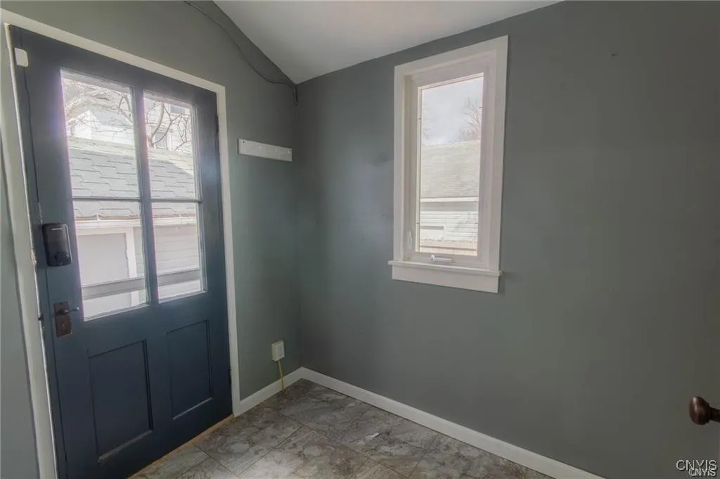 1209 Boyd Street, Watertown City, New York 13601, Watertown City, New York 13601, 4 Bedrooms Bedrooms, 8 Rooms Rooms,1 BathroomBathrooms,Residential Lease,For Rent,1209 Boyd Street, Watertown City, New York 13601,0,S1645390