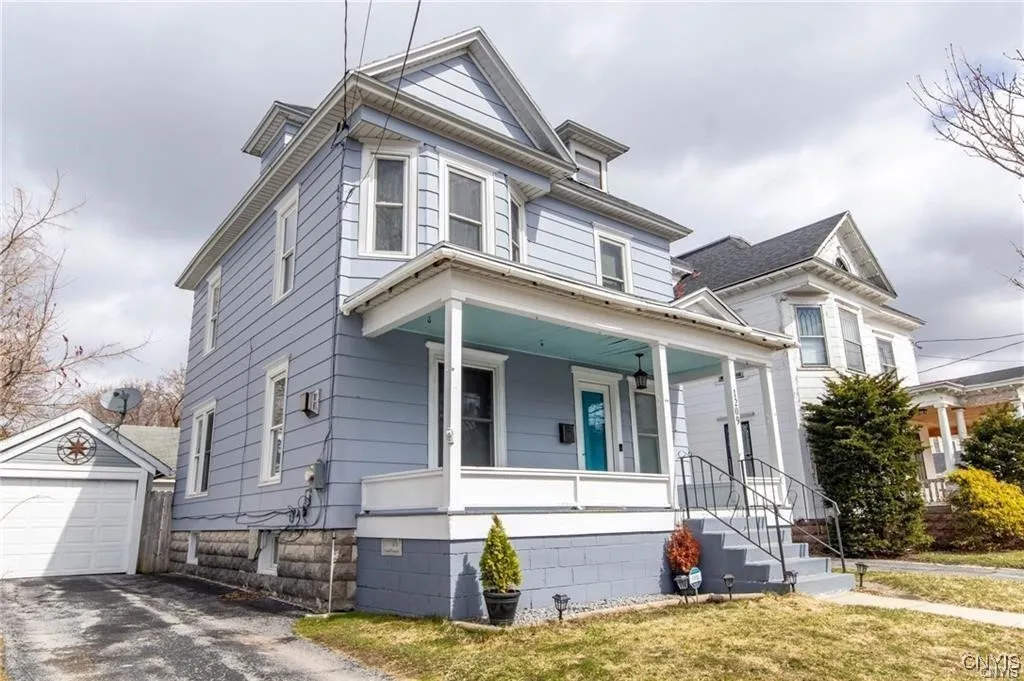 1209 Boyd Street, Watertown City, New York 13601, Watertown City, New York 13601, 4 Bedrooms Bedrooms, 8 Rooms Rooms,1 BathroomBathrooms,Residential Lease,For Rent,1209 Boyd Street, Watertown City, New York 13601,0,S1645390
