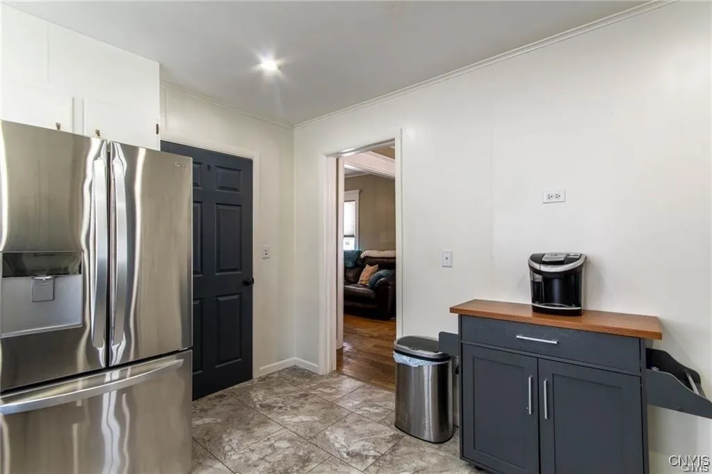 1209 Boyd Street, Watertown City, New York 13601, Watertown City, New York 13601, 4 Bedrooms Bedrooms, 8 Rooms Rooms,1 BathroomBathrooms,Residential Lease,For Rent,1209 Boyd Street, Watertown City, New York 13601,0,S1645390