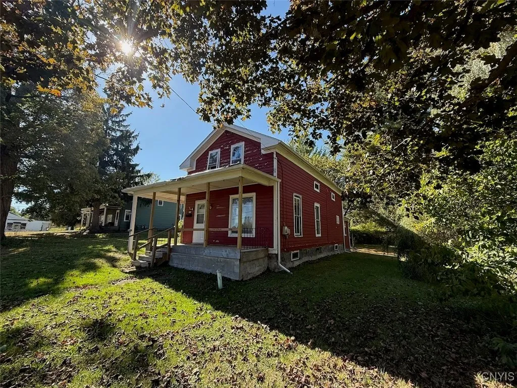 4737 Salina Street, Richland, New York 13142, Richland, New York 13142, 3 Bedrooms Bedrooms, 6 Rooms Rooms,1 BathroomBathrooms,Residential,For Sale,4737 Salina Street, Richland, New York 13142,0,S1644098