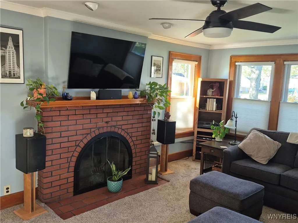 141 Linwood Avenue, Tonawanda, New York 14150, Tonawanda, New York 14150, 4 Bedrooms Bedrooms, 10 Rooms Rooms,2 BathroomsBathrooms,Residential,For Sale,141 Linwood Avenue, Tonawanda, New York 14150,0,B1644111