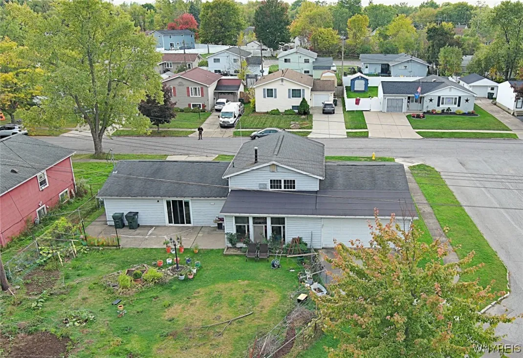 17 Pamela Drive, Cheektowaga, New York 14043, Cheektowaga, New York 14043, 5 Bedrooms Bedrooms, ,1 BathroomBathrooms,Residential,For Sale,17 Pamela Drive, Cheektowaga, New York 14043,0,B1645385