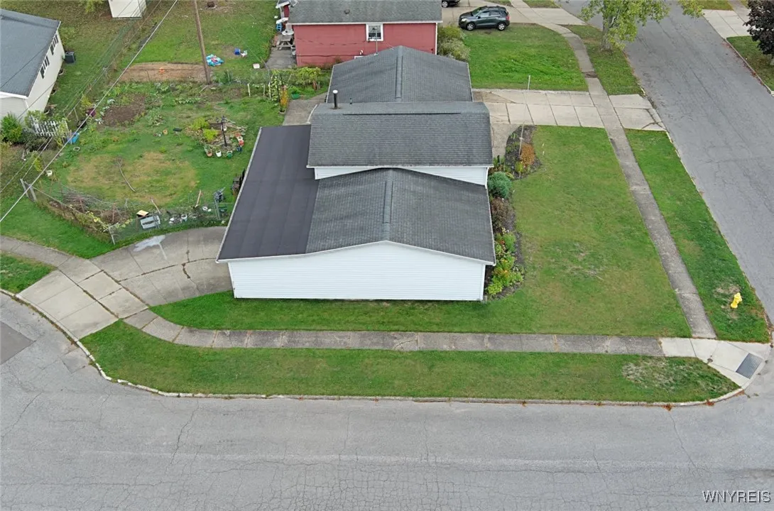 17 Pamela Drive, Cheektowaga, New York 14043, Cheektowaga, New York 14043, 5 Bedrooms Bedrooms, ,1 BathroomBathrooms,Residential,For Sale,17 Pamela Drive, Cheektowaga, New York 14043,0,B1645385