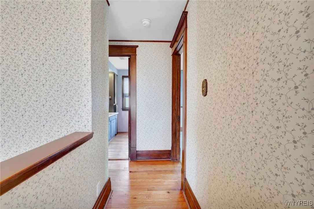 228 South Forest Road, Amherst, New York 14221, Amherst, New York 14221, 3 Bedrooms Bedrooms, 11 Rooms Rooms,1 BathroomBathrooms,Residential,For Sale,228 South Forest Road, Amherst, New York 14221,0,B1645094