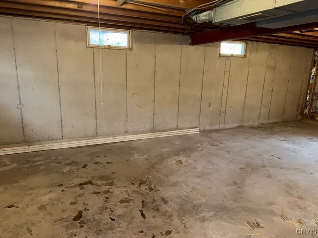 131 Hillside Way, Camillus, New York 13031, Camillus, New York 13031, 3 Bedrooms Bedrooms, 9 Rooms Rooms,2 BathroomsBathrooms,Residential,For Sale,131 Hillside Way, Camillus, New York 13031,0,S1645404