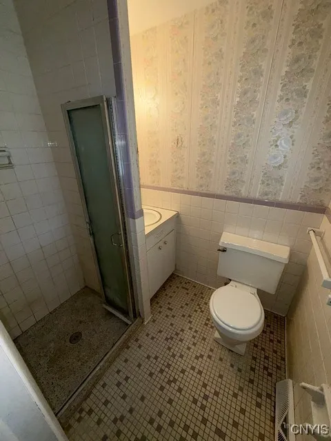 131 Hillside Way, Camillus, New York 13031, Camillus, New York 13031, 3 Bedrooms Bedrooms, 9 Rooms Rooms,2 BathroomsBathrooms,Residential,For Sale,131 Hillside Way, Camillus, New York 13031,0,S1645404