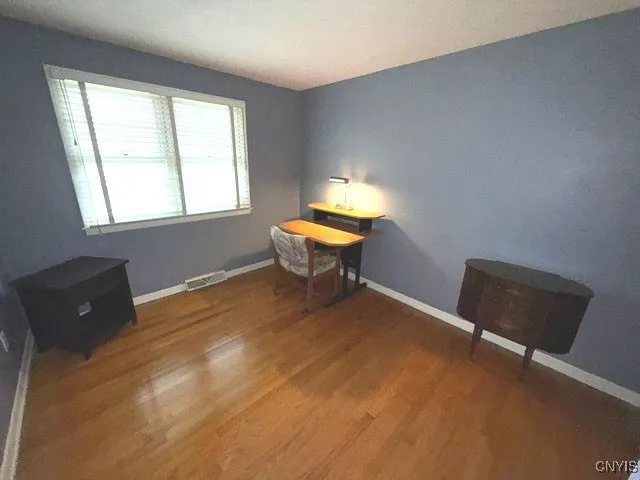 131 Hillside Way, Camillus, New York 13031, Camillus, New York 13031, 3 Bedrooms Bedrooms, 9 Rooms Rooms,2 BathroomsBathrooms,Residential,For Sale,131 Hillside Way, Camillus, New York 13031,0,S1645404