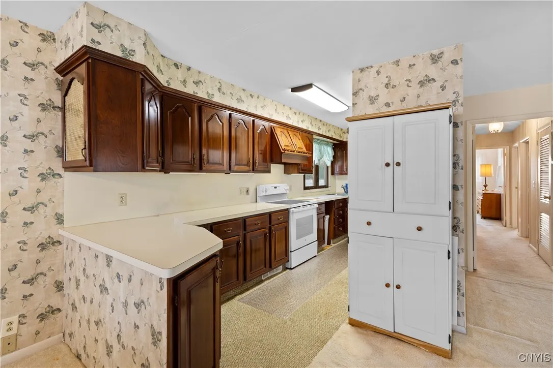 926 West Thomas Street, Rome, New York 13440, Rome, New York 13440, 3 Bedrooms Bedrooms, 8 Rooms Rooms,1 BathroomBathrooms,Residential,For Sale,926 West Thomas Street, Rome, New York 13440,0,S1645384