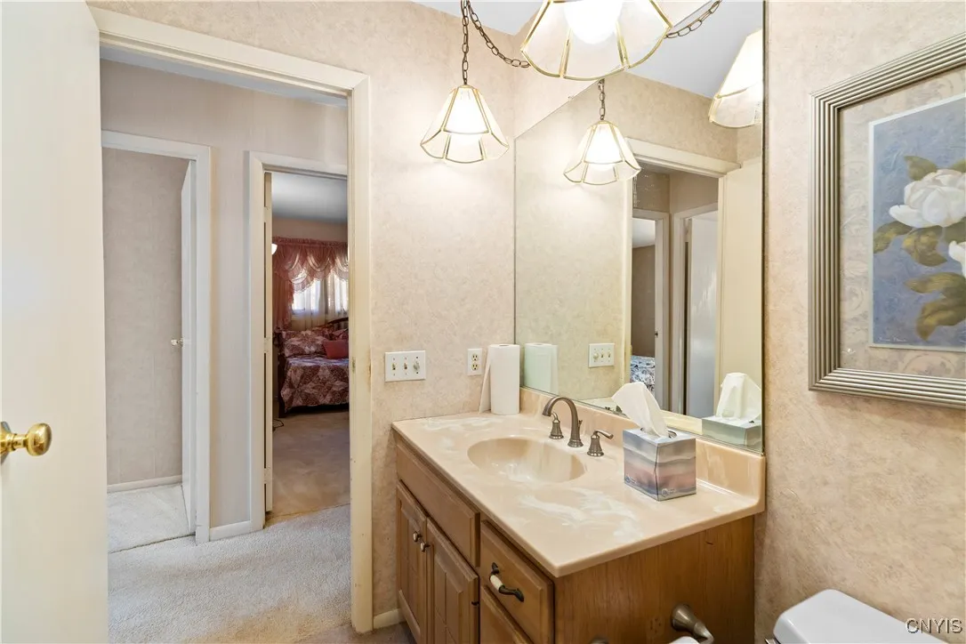 926 West Thomas Street, Rome, New York 13440, Rome, New York 13440, 3 Bedrooms Bedrooms, 8 Rooms Rooms,1 BathroomBathrooms,Residential,For Sale,926 West Thomas Street, Rome, New York 13440,0,S1645384