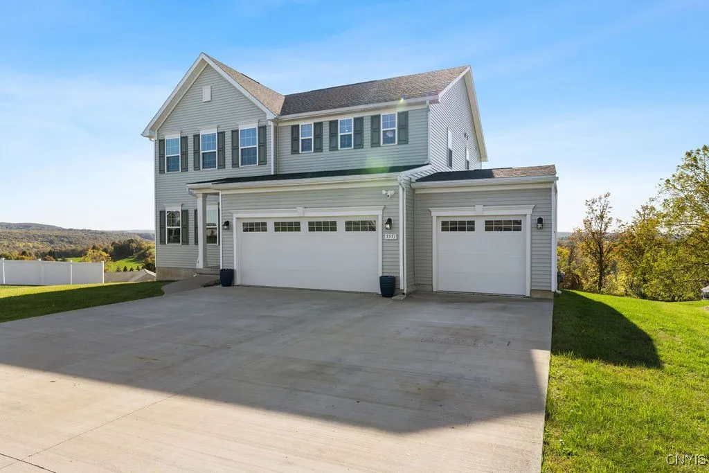 5551 Rolling Meadows, Camillus, New York 13031, Camillus, New York 13031, 5 Bedrooms Bedrooms, 12 Rooms Rooms,3 BathroomsBathrooms,Residential,For Sale,5551 Rolling Meadows, Camillus, New York 13031,0,S1644983