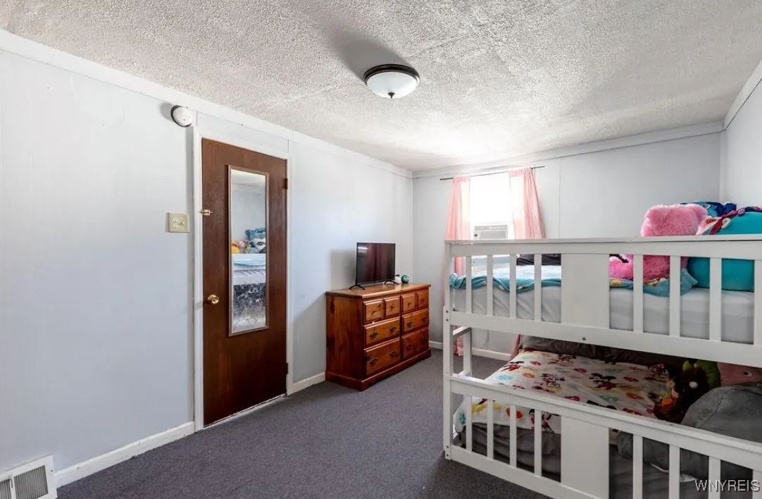 2962 Weston Avenue, Niagara Falls, New York 14305, Niagara Falls, New York 14305, 3 Bedrooms Bedrooms, 9 Rooms Rooms,2 BathroomsBathrooms,Residential,For Sale,2962 Weston Avenue, Niagara Falls, New York 14305,0,B1645370