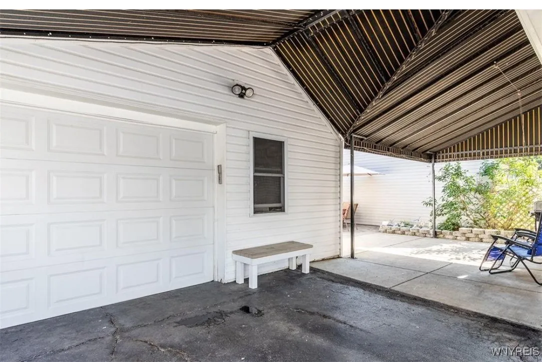 2962 Weston Avenue, Niagara Falls, New York 14305, Niagara Falls, New York 14305, 3 Bedrooms Bedrooms, 9 Rooms Rooms,2 BathroomsBathrooms,Residential,For Sale,2962 Weston Avenue, Niagara Falls, New York 14305,0,B1645370