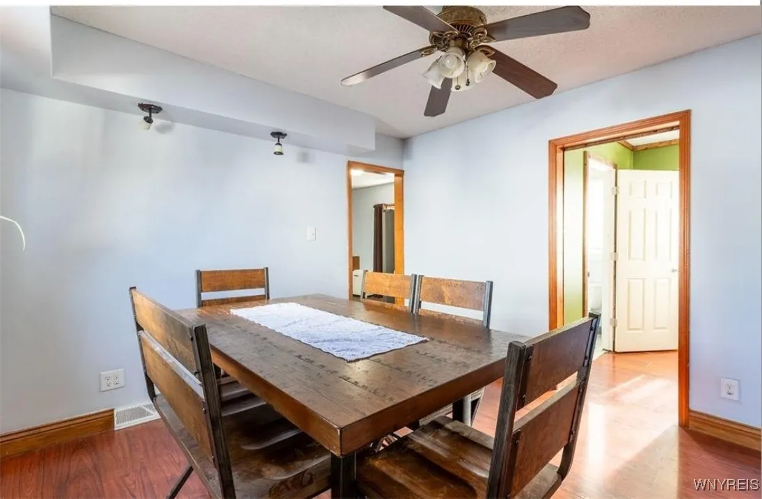 2962 Weston Avenue, Niagara Falls, New York 14305, Niagara Falls, New York 14305, 3 Bedrooms Bedrooms, 9 Rooms Rooms,2 BathroomsBathrooms,Residential,For Sale,2962 Weston Avenue, Niagara Falls, New York 14305,0,B1645370