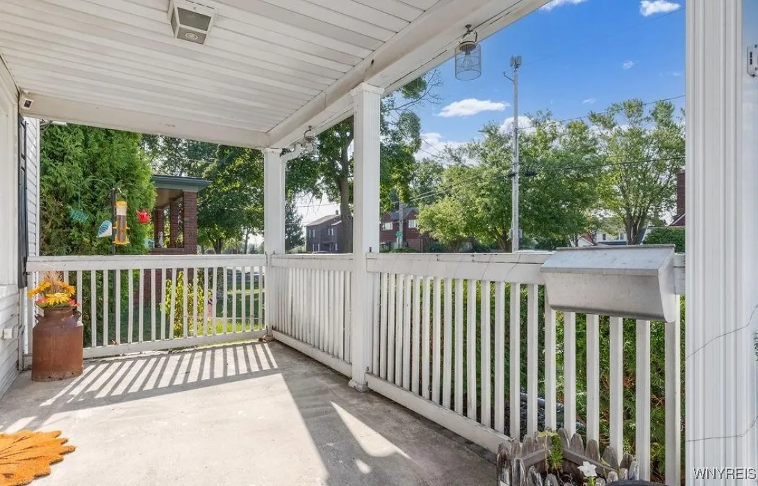 2962 Weston Avenue, Niagara Falls, New York 14305, Niagara Falls, New York 14305, 3 Bedrooms Bedrooms, 9 Rooms Rooms,2 BathroomsBathrooms,Residential,For Sale,2962 Weston Avenue, Niagara Falls, New York 14305,0,B1645370