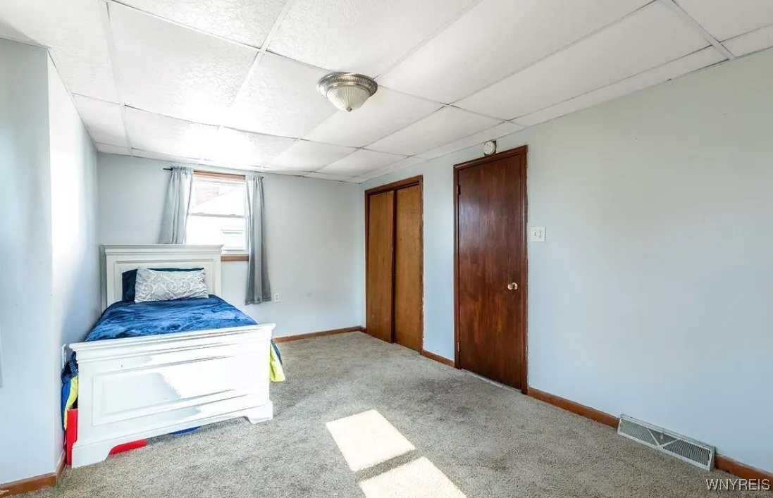 2962 Weston Avenue, Niagara Falls, New York 14305, Niagara Falls, New York 14305, 3 Bedrooms Bedrooms, 9 Rooms Rooms,2 BathroomsBathrooms,Residential,For Sale,2962 Weston Avenue, Niagara Falls, New York 14305,0,B1645370