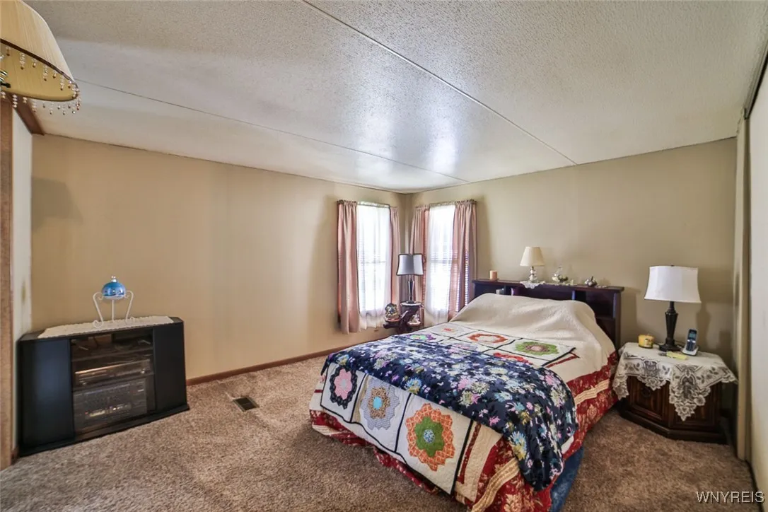 343 Applewood Drive, Lockport Town, New York 14094, Lockport Town, New York 14094, 3 Bedrooms Bedrooms, 5 Rooms Rooms,2 BathroomsBathrooms,Residential,For Sale,343 Applewood Drive, Lockport Town, New York 14094,0,B1632205