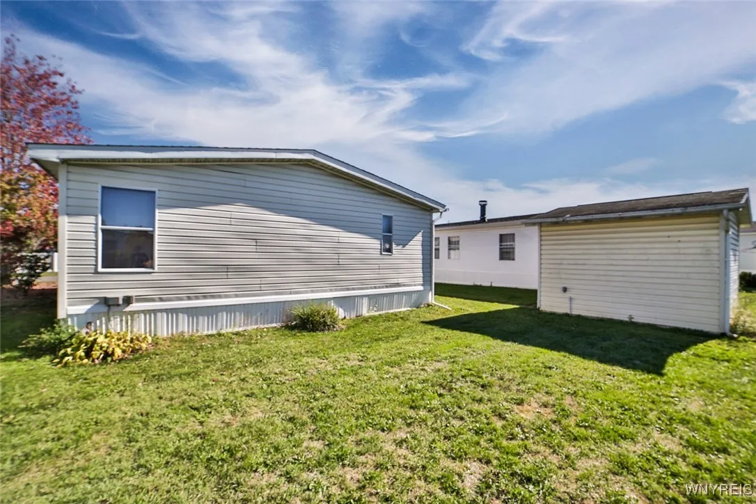 343 Applewood Drive, Lockport Town, New York 14094, Lockport Town, New York 14094, 3 Bedrooms Bedrooms, 5 Rooms Rooms,2 BathroomsBathrooms,Residential,For Sale,343 Applewood Drive, Lockport Town, New York 14094,0,B1632205