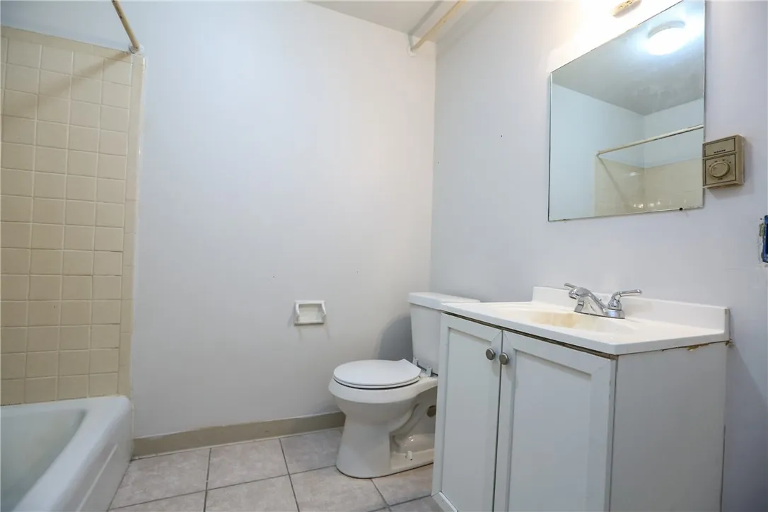 404 Main Street B2, East Rochester, New York 14445, East Rochester, New York 14445, 3 Rooms Rooms,1 BathroomBathrooms,Residential Lease,For Rent,404 Main Street B2, East Rochester, New York 14445,0,R1645430