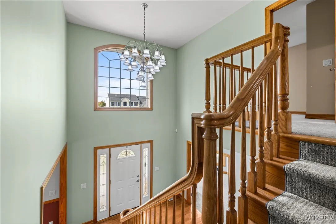 5815 Forest Creek Drive, Clarence, New York 14051, Clarence, New York 14051, 4 Bedrooms Bedrooms, 11 Rooms Rooms,2 BathroomsBathrooms,Residential,For Sale,5815 Forest Creek Drive, Clarence, New York 14051,0,B1644773